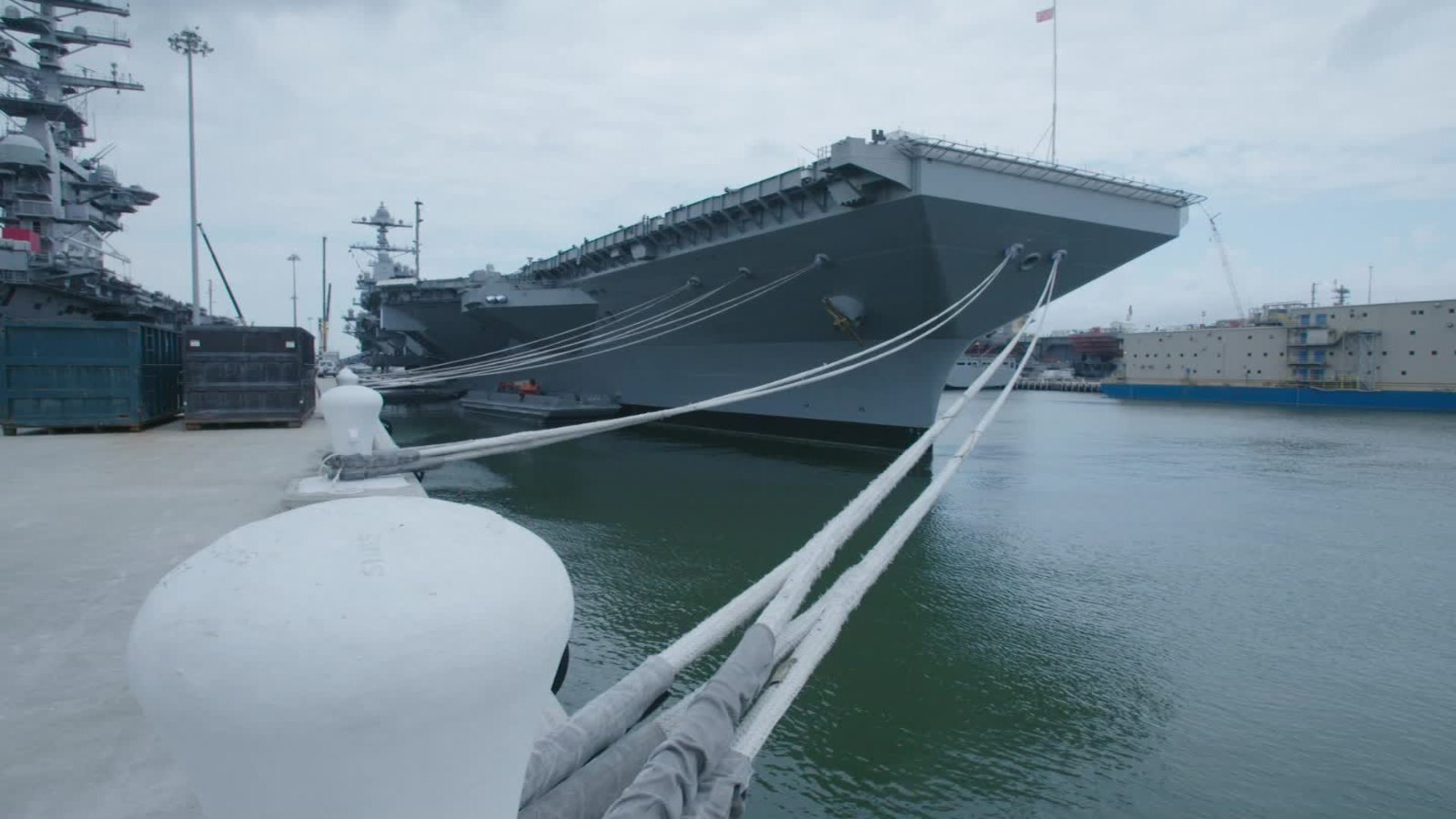 Featured image for “Largest Warship Ever Commissioned by US Sends 100,000 Ton Message to World”